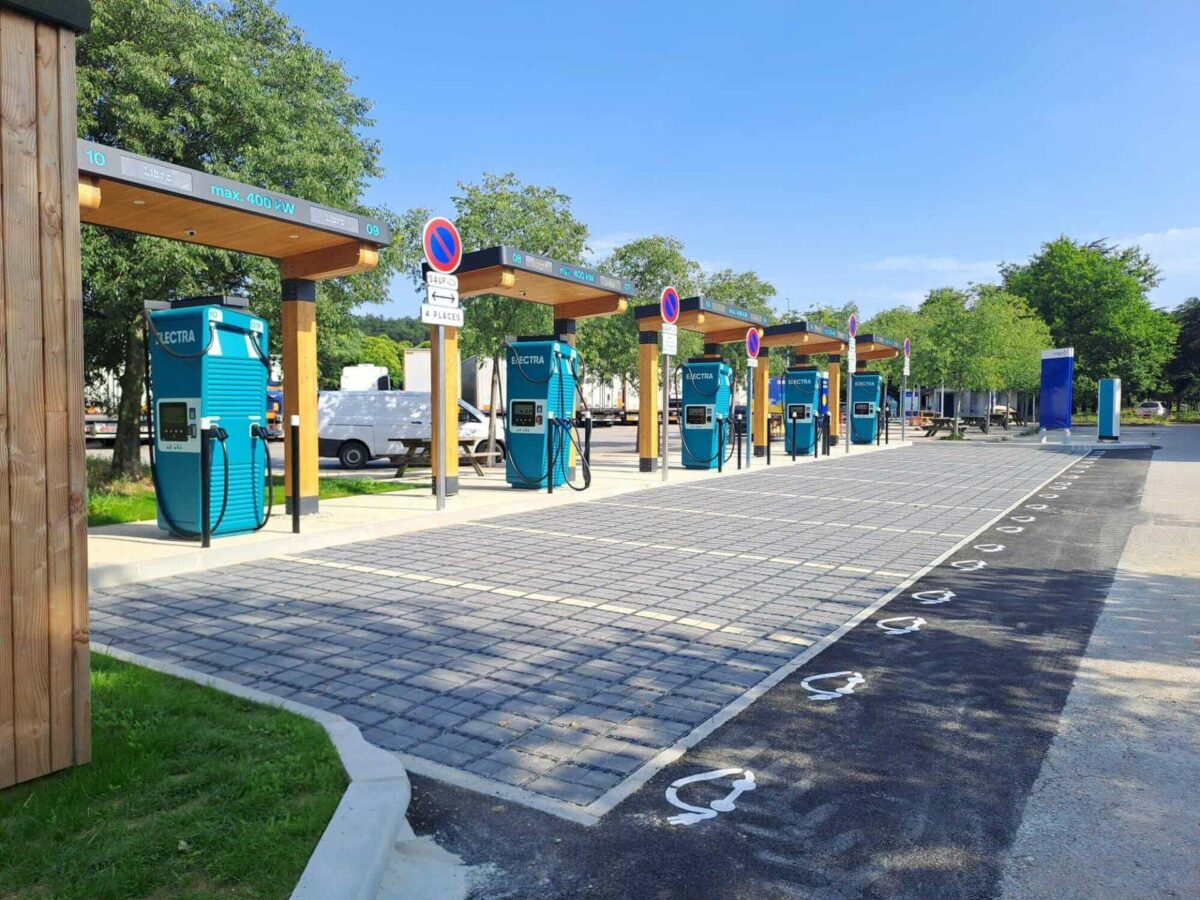 L&rsquo;aire de reposNathalie et Christos KARAGIANNIS